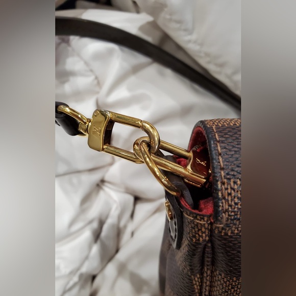 ❌ SOLD ❌ Louis Vuitton Favourite MM - Picture 7 of 13